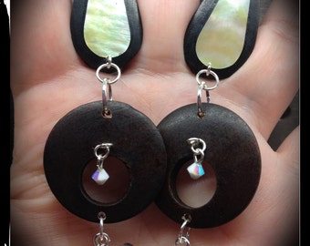 25mm or 1in gauge Organic Sono Wood & Mother of Pearl Flared Tear Drop Plugs
