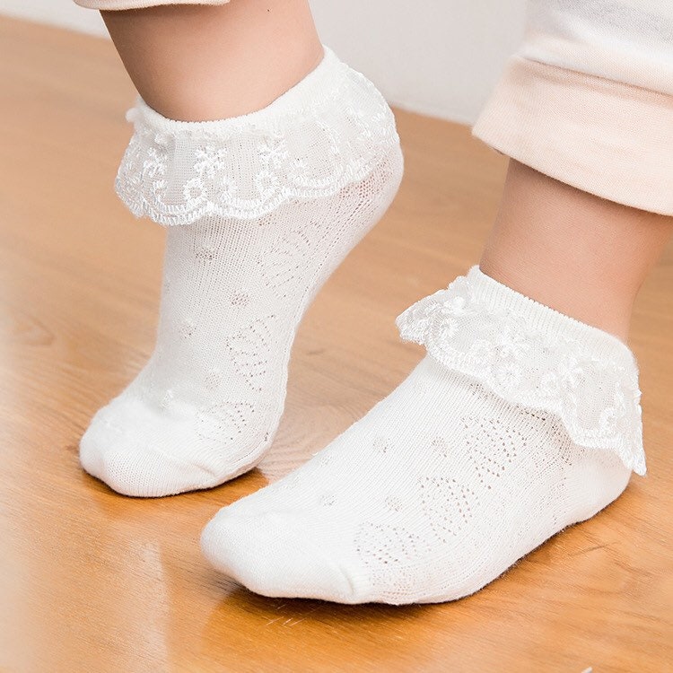 Baby Girls Wide Frilly Lace Low Cut Ankle Cotton Socks Christening Wedding
