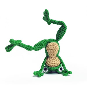 Crochet pattern baby frog - amigurumi - instant download pdf