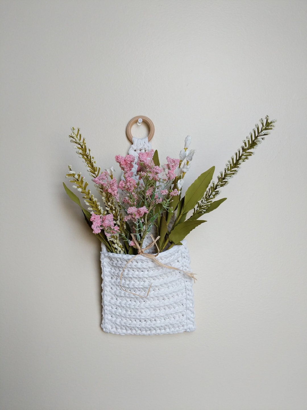 CROCHET PATTERN | Hanging Wall Basket | Floral Tapestry - Etsy