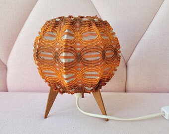 vintage lamp, teak tafel lamp, jaren 70 lamp, teak lamp, bollamp