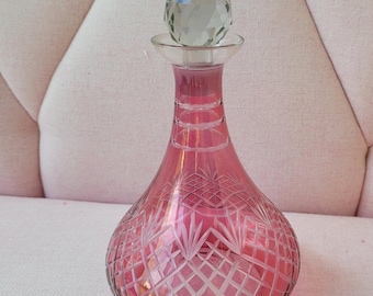 Vintage decanter and 6 shot glasses, vintage Liguor set, french decanter with stopper.