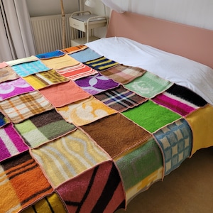 Patchwork throw, vintage bedspread / patchwork wool blanket made of dutch vintage sheep wool Aabe blankets 63&quot;/86,5&quot; inch, Hebben&Houden