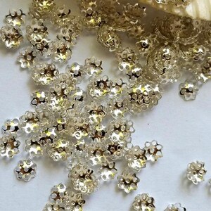 50 Silver Plated Flower Filigree Bead Cap Jewelry Findings SPFFBC6MM-50D2