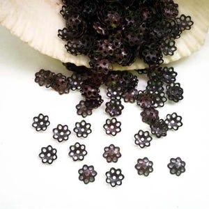 100 Antique Copper Flower Bead Cap Jewelry Findings ACFBC6MM-100D5