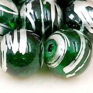 Kelly Green Metallic Drawbench Glass Beads 8mm Jewelry Supplies KGMDGB8MM-00-TDT3
