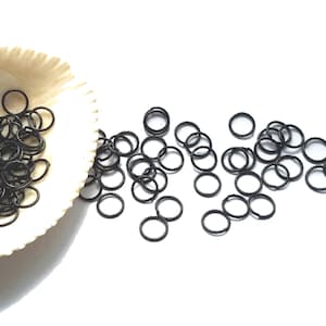 20 Black Open Jump Rings 8mm Jewelry Findings for Small Projects BOJR8MM-20D3