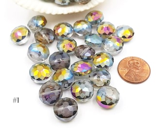 25 przezroczystych okrągłych trawionych fasetowanych szklanych koralików Aurora Borealis dostępnych w siedmiu kolorach 12 MM Artykuły jubilerskie TREABFGB12MM-25BD8
