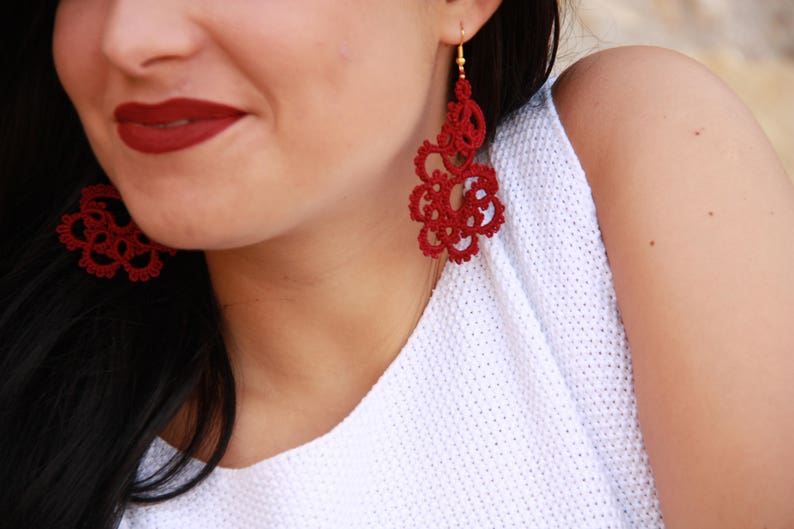 Tatted lace red earringsHandcrafted tatted earringsred earringsFrivolite earringsTatted jewelryLace earrings