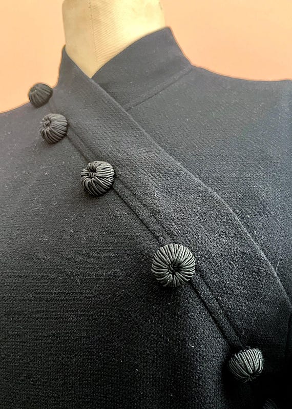 Vintage Oscar de la Renta Black Midi Sheath Dress