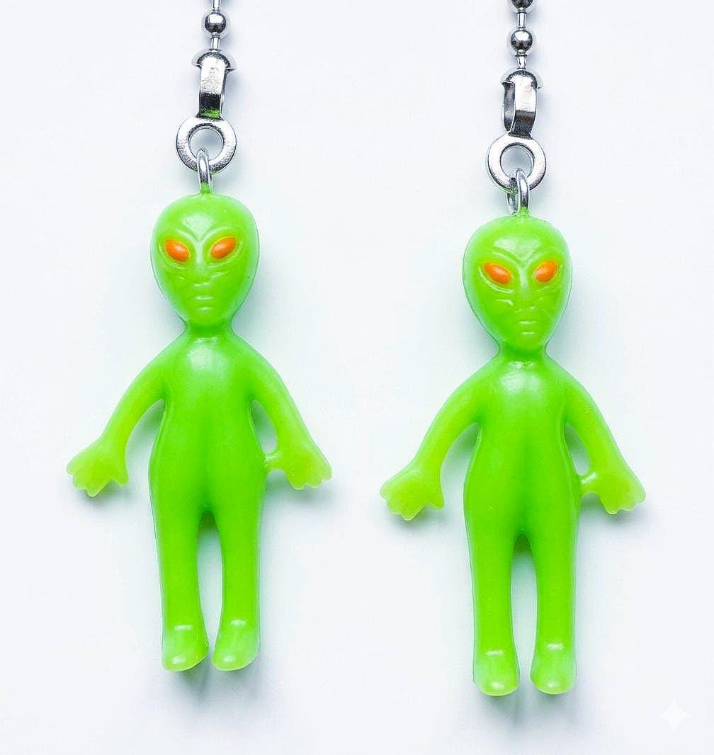 Set of Two - Green Alien UFO Space - Ceiling Fan Pull Chains Great ...