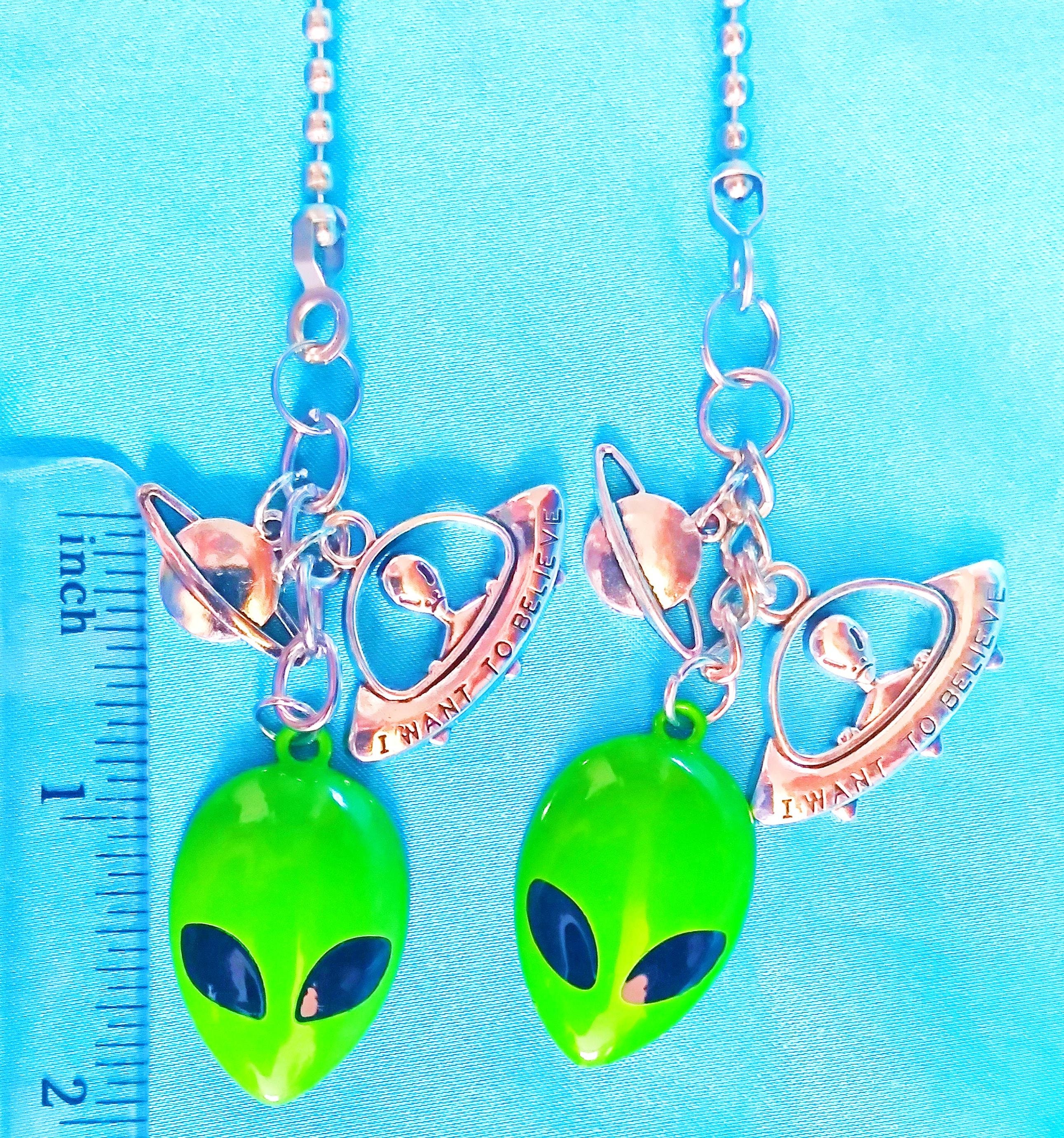Alien Spaceship Ceiling Fan Pulls - Set of 2 - Etsy