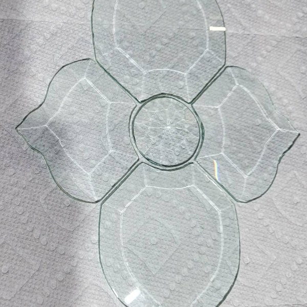 4-3/4" X 14-1/4" Exquisite Clea Glass Bevel Cluste EC597