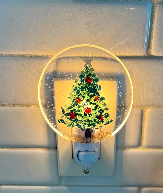 Coastal Christmas Tree Night Light: Green Crushed Glass Tree With Red Glass Ornament Details, Starfish, Shells, Sea Glass