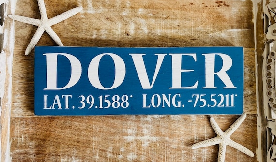 Custom Coordinate Wood Sign: Personalized Town & State Art