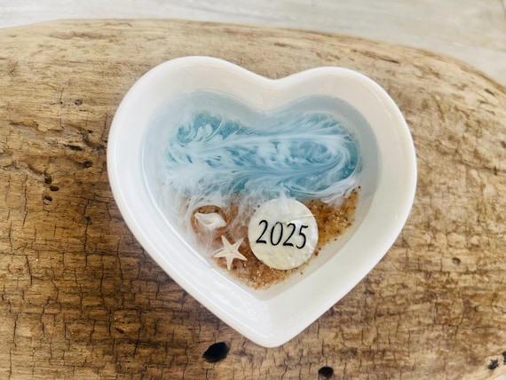 Resin Ring Dish: 2025 Ocean Wave Heart Jewelry Holder, Beach Decor