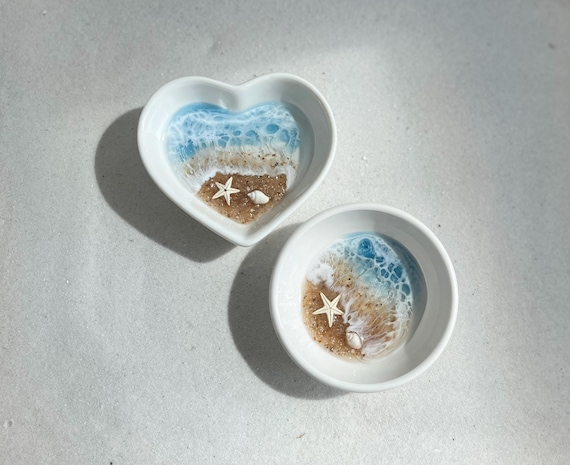 Ring Dish, Heart Ring Holder, Beach Theme With Ocean Waves, Resin Art, Wedding Gift, Engagement Ring, Gift For Mom, Wife, Jewelry, Newlywed