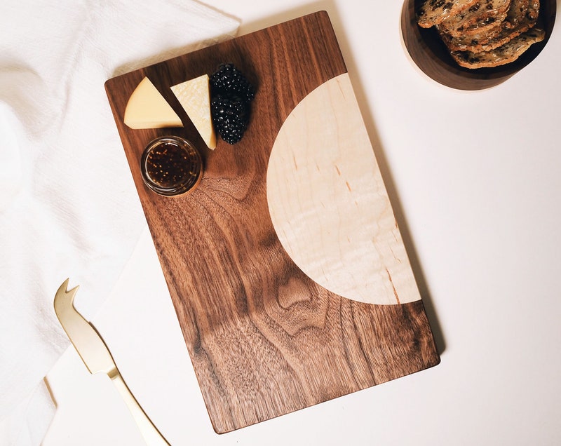 Dawn serving board