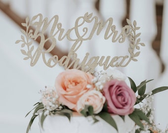 Rustic wedding cake topper, Custom Mr and Mrs cake topper, Name cake topper, Rustic cake topper, Romantic wedding