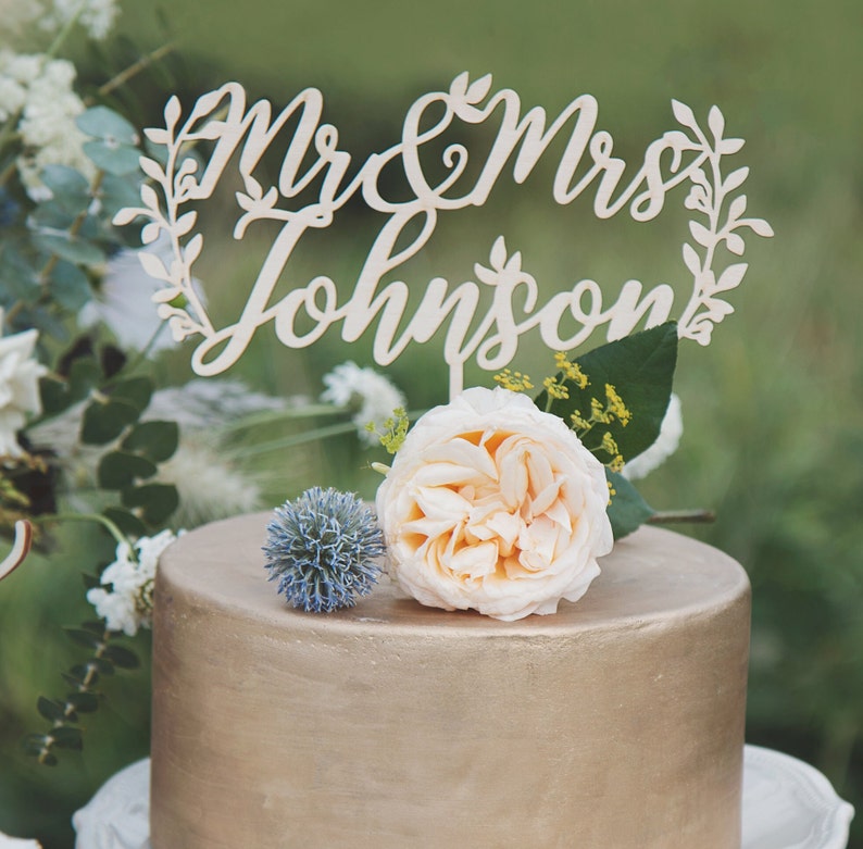 Rustic wedding cake topper, Custom Mr and Mrs cake topper, Name cake topper, Rustic cake topper, Romantic wedding image 2