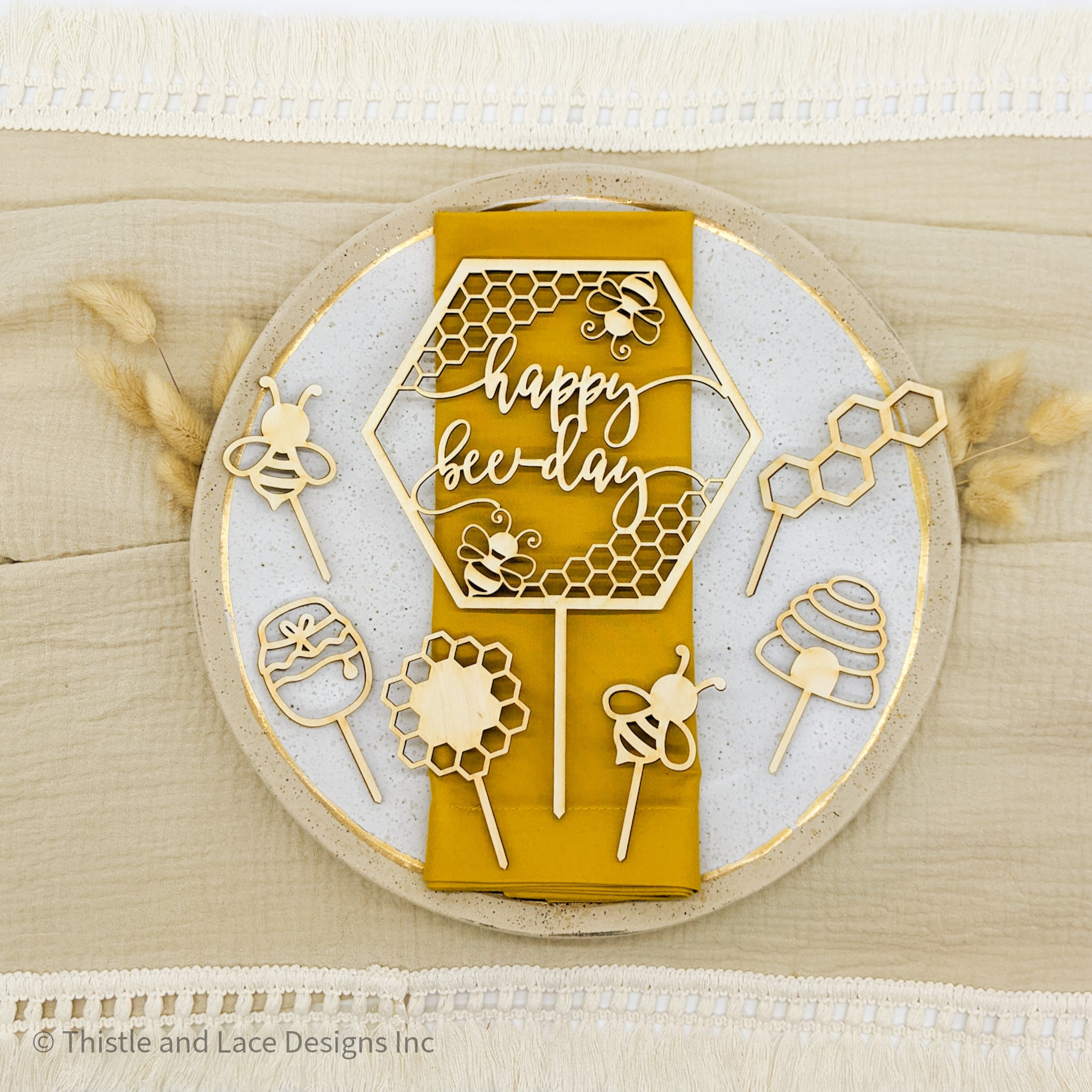 Custom Bee cake topper, Bumble bee birthday cake topper, First bee day –  Thistle and Lace Designs