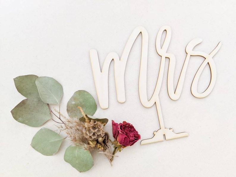 Rustic Wedding Decor Mr and Mrs Sign Wedding table sign Wedding Decorations Wedding table decor Mr and Mrs wedding signs