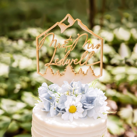 Cake topper mariage, cake topper mariage personnalisé, cake topper en bois,  gâteau de mariage, décoration de gâteau de mariage 08 -  Canada