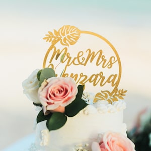 Beach wedding cake topper, Monstera wedding cake topper, Mr and Mrs cake topper, Tropical wedding cake topper, Hawaii wedding cake topper