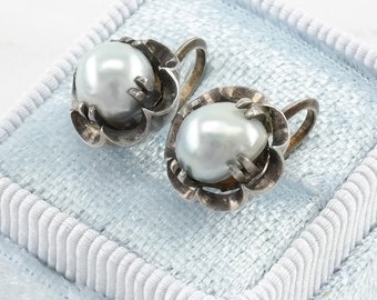 Vintage Sterling Silver Pearl Floral Earrings Screw Back