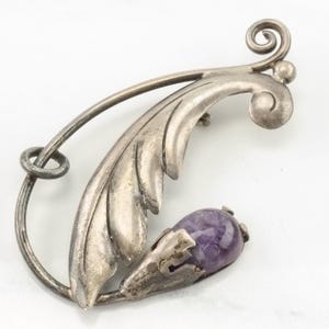 Vintage Taxco Sterling Silver Brooch Leaf  Purple Amethyst
