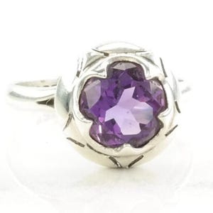 Vintage Sterling  Silver Ring Amethyst Modernist Purple Size 7 3/4