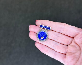 第二次世界大戦のスターリングシルバーブローチ陸軍航空隊（AWS