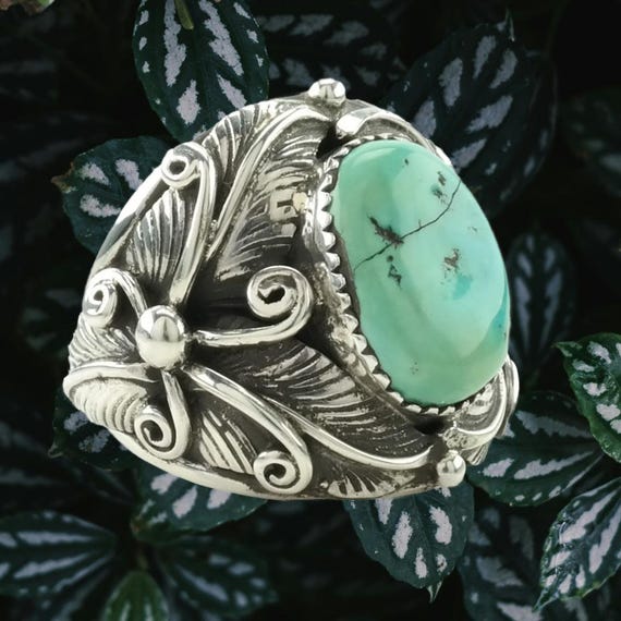 Silver Ring: Native American Turquoise Leaf (Size… - image 1