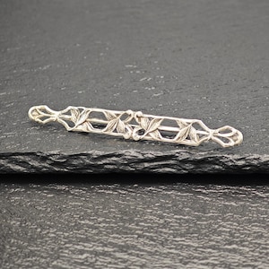 Vintage Art Nouveau, Floral Brooch Sterling Silver