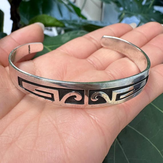 Important Vintage Native American Hopi Troy Hoyungwa Sterling Silver Clasp Bracelet Important Vintage Native American Hopi Troy Hoyungwa Sterling Silver Clasp Bracelet