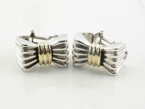 Lovoda Cute Bow Stud Earrings - Silver - 43 requests | Flip App