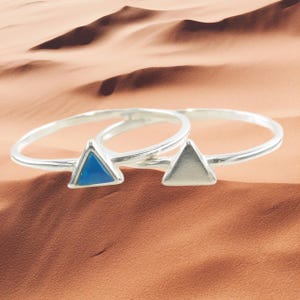 Vintage Minimalist Silver Ring Lab Opal Triangle Sterling Blue Size 6-8