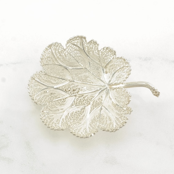 Vintage Silver Brooch Leaf, Filigree Sterling - image 2