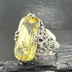 Vintage Sterling Silver Ring Citrine Ornate Size 6 3/4