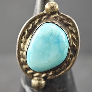 Vintage Sterling Silver Turquoise Ring