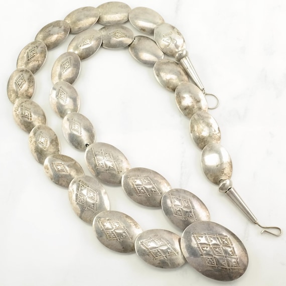 Very Unique Vintage Navajo Keyonnie Native American Jewelry Silver Necklace Very Unique Vintage Navajo Keyonnie Native American Jewelry Silver Necklace
