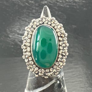 Vintage Sterling  Silver Ring Chrysoprase Floral Green Size 2 3/4