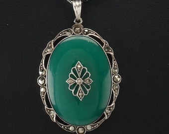 German 1920s Art Deco Sterling Silver Green Chrysoprase Marcasite