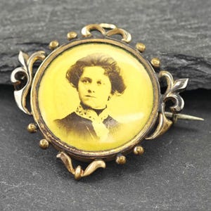 Antique Mourning Brooch