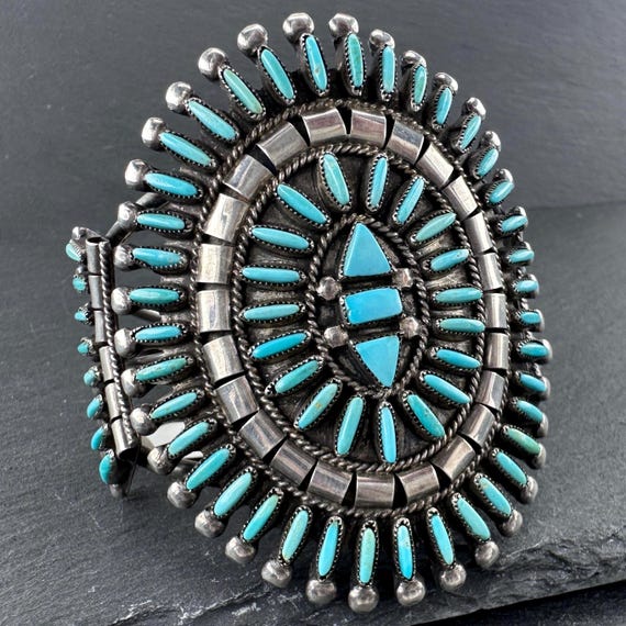 Native American Zuni Sterling Silver Cuff Bracelet Blue Native American Zuni Sterling Silver Cuff Bracelet Blue