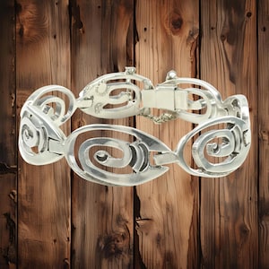 Vintage Taxco Sterling Silver Link Bracelet Swirling Links