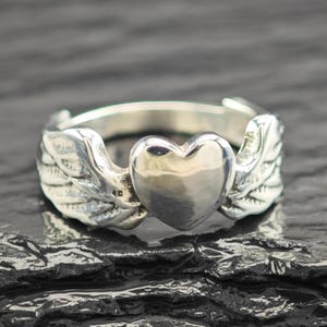 Anillo "Let Love Soar" de James Avery, jubilado, plata de ley, talla 4 3/4