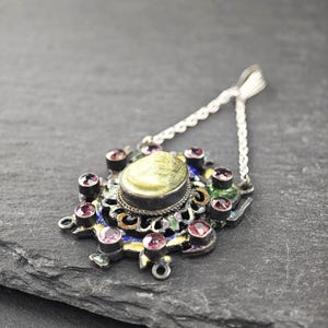 Vintage emaljpyropgranat lavasten cameo sterlingsilver flerfärgat hänge bild 6
