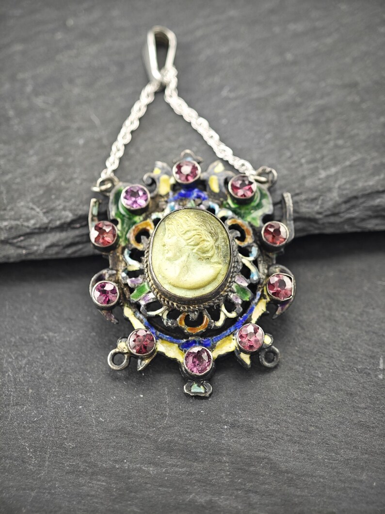 Vintage emaljpyropgranat lavasten cameo sterlingsilver flerfärgat hänge bild 8
