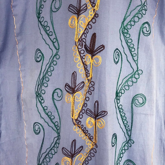 1970's Vintage Embroidered Indian Caftan - image 3